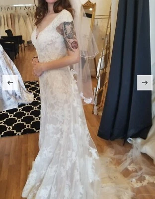 Allure Romance 象牙色缎面蕾丝连衣裙,10 码,无改变  — 第 1/4 张图片