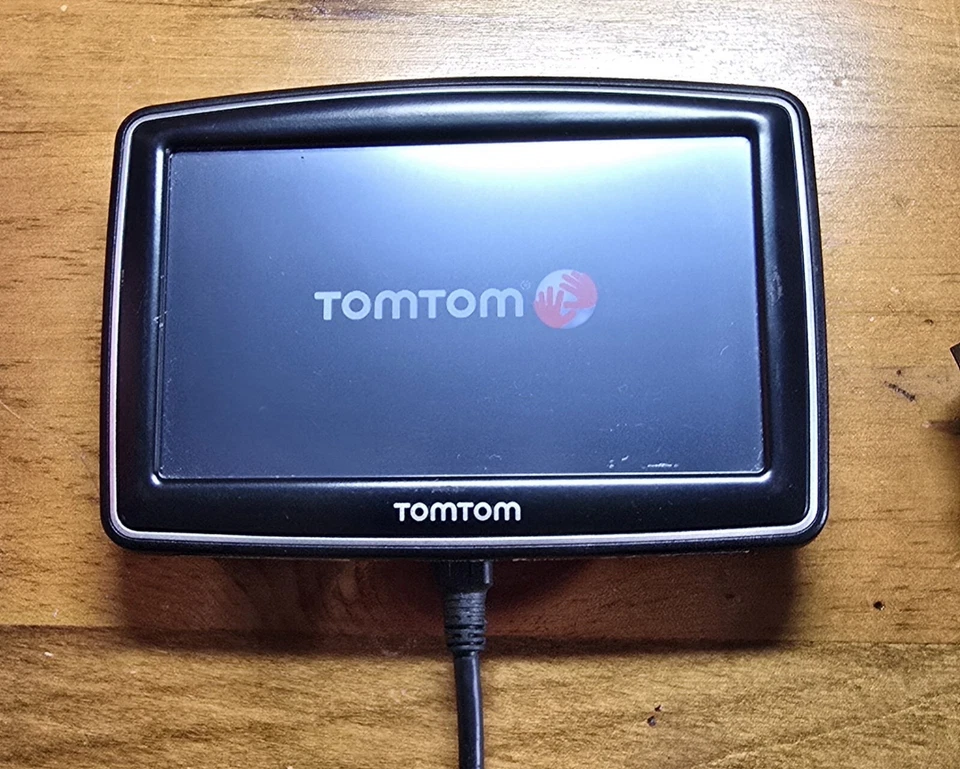 TomTom XXL N14644 Comes With USB - Tested & Working  - Image 1 of 4