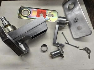 Kaba Simplex L1000 Series Cylindrical Lock left hand - Picture 1 of 12