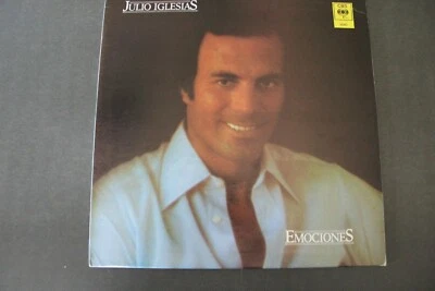 JULIO IGLESIAS - EMOCIONES - CBS RECORD - DML 50303 - RELEASED 1980 - Image 1 of 4