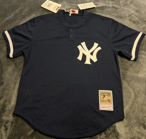 MEDIUM Derek Jeter NY Yankees Mitchell Ness Cooperstown 1995 BP Jersey - Picture 1 of 12