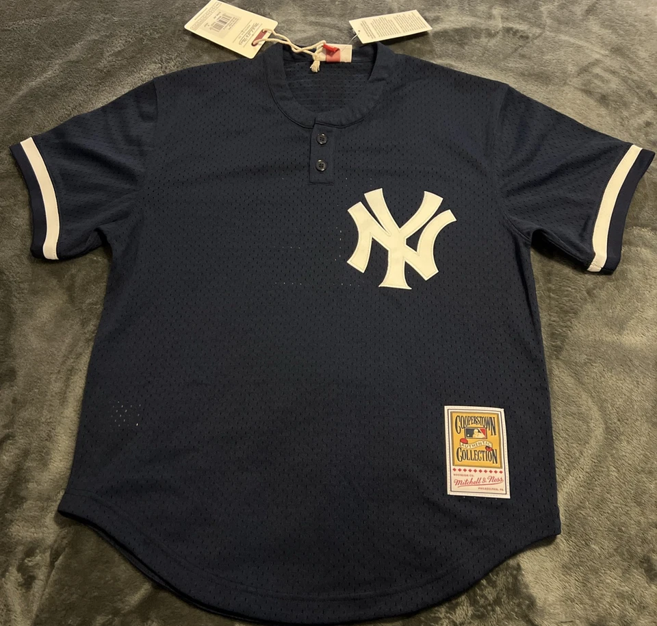MEDIUM Derek Jeter NY Yankees Mitchell Ness Cooperstown 1995 BP Jersey - Image 1 of 4