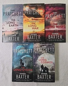 Complete Long Earth Series Stephen Baxter & Terry Pratchett Books 1-5 PB Lot Set - Picture 1 of 6