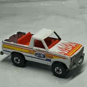 Ford Bronco 1980 blanco Hot Wheels 4x4 muy buen estado vintage raro diecast paredes negras - Imagen 1 de 9