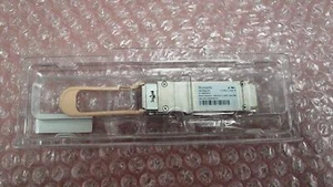 Brocade 40G BiDi LC 100M QSFP+ Module Transceiver 57-1000339-01 40G-QSFP-SR-BIDI - Picture 1 of 1