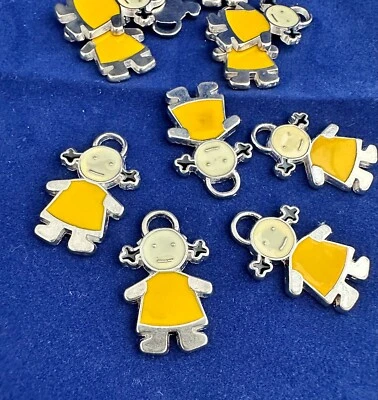 10 piezas-Pequeña aleación plata y esmalte amarillo niña (25,5 mm x 16,5 mm agujero: 2 mm) Foto 1 de 3