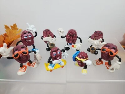 California Raisins Toy Figurines 1988 Set Lot Of 8 Vintage Can Surf Skate Music - Image 1 of 2