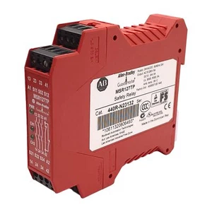 Allen Bradley 440R-N23132 Guardmaster Safety Relay, 3NO + 1NC Aux, 24VAC/DC - Picture 1 of 8