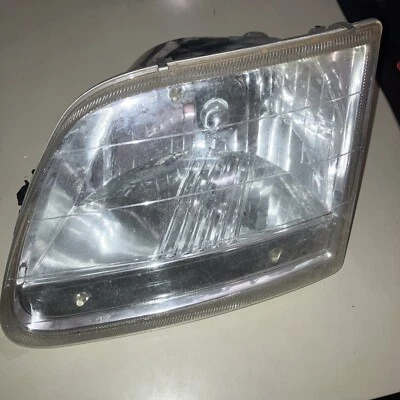 Ford F150 1998 2003 F-150 edición Heritage faro LH fabricante original 1999 2000 2001 2002 Foto 1 de 4