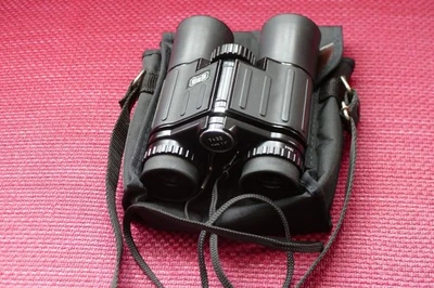 Japanese SBS binoculars 7x32 with case - Image 1 of 4
