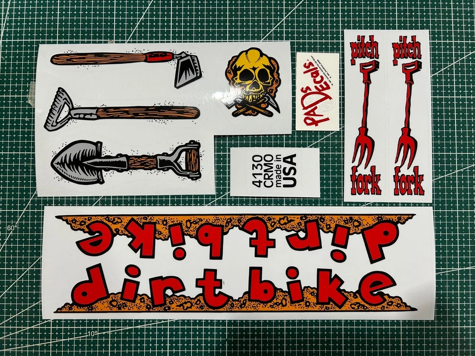 Calcomanías adhesivas para bicicletas S&M Foto 1 de 3