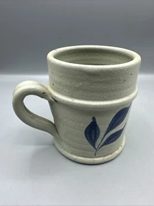 Vintage Williamsburg Pottery Salt Glazed Cobalt Blue Leaf Coffee Mug 4.5" - Picture 1 of 10