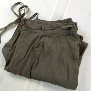 NWT LUCKY BRAND 100% Viscose Drawstring-Waist Olive Casual Capri Pants Women's L - Picture 1 of 11