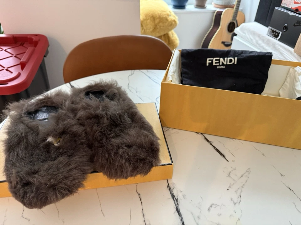 Zapatillas/mocasines Fendi de piel real  Foto 1 de 4