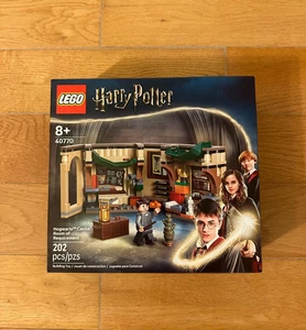 LEGO Harry Potter 40770 Hogwarts Castle: Room of Requirement - NIB GWP IN HAND! - Picture 1 of 4