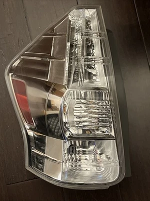 Toyota Prius V 2012 2013 2014 LED Left Driver LH Tail Light Oem - Image 1 of 2