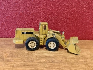 ERTL CAT Caterpillar Wheel Loader 988B 1445F Yellow Die Cast Model Vintage - Picture 1 of 5