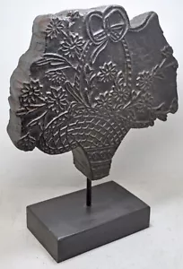 Antiguo Bloque de Impresión Textil de Madera de Tamaño Grande en Soporte Original Antiguo Mano Fina - Imagen 1 de 8