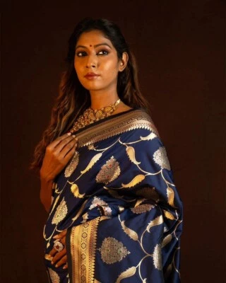 Blusa sari de seda nupcial de diseñador Sari Bollywood ropa de fiesta del sur de la India sari Foto 1 de 4