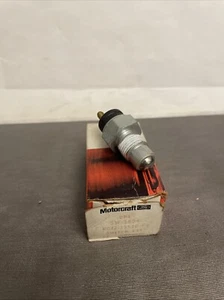 Interruptor de luz de respaldo SW-1694 Motorcraft para Ford Mustang Thunderbird Capri 80-86 - Imagen 1 de 3