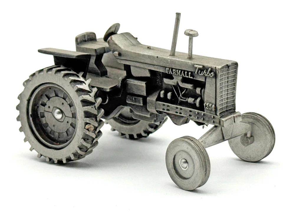 1/43 Pewter Farmall 1206 Turbo - Image 1 of 1