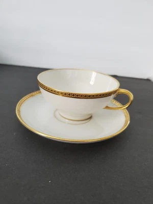 VINTAGE Wm Guerin co limoges france Pattern 11 Cup and saucer - Image 1 of 4
