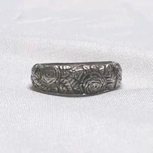 Anillo Vintage Plata de Ley 925 Intrincado Flor Rosa Talla 9, 4,50 g - Imagen 1 de 17