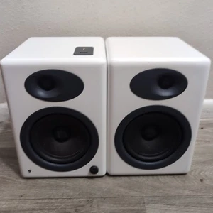 Altoparlanti da scaffale Audioengine A5 Classic alimentati - coppia funzionano e suonano benissimo - Foto 1 di 6