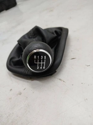 Volkswagen PASSAT B5 2000 Gear lever shifter trim leather knob 3B0711113AK — 第 1/3 张图片