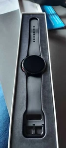 Samsung Galaxy Watch4 40 mm SAMOLED Noir GPS - Photo 1/8