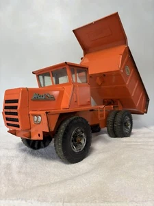 VINTAGE Buddy L Pressed Steel Orange Hydraulic Mack Dump Truck - Picture 1 of 17