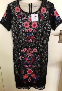 BLACK LACE/CROCHET FLORAL MIDI DRESS..BRAND NEW...SIZE 10 OR12... - Picture 1 of 6