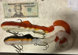 2 ct. Magnum unknown brand soft plastic jerkbaits musky pike lures Muskie - Picture 1 of 1