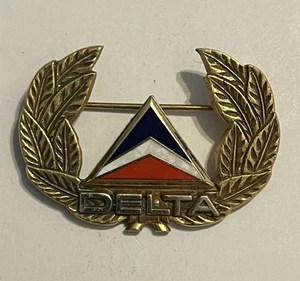 VINTAGE Nice Rare Found DELTA AIRLINES PILOT'S HAT BADGE OR PIN Late1950-1960 - Picture 1 of 5