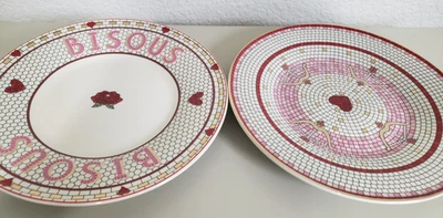 Juego de 2 platos de postre Anthropologie Bistro Azulejo San Valentín 8" rosa bisous Foto 1 de 4