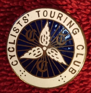 Distintivo smaltato vintage Ciclisti Touring Club. - Foto 1 di 2