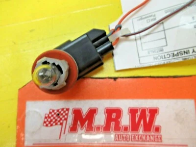 WIRE PLUG CONNECTOR off TURN SIGNAL LIGHT BULB SOCKET SIDE MARKER LAMP for FOCUS - Image 1 of 4