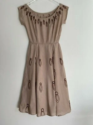 Falda circular manga gorra cuello ballet vintage años 50 con cuentas a mano talla XS Foto 1 de 4