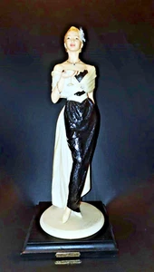 ADL Italien Vittorio Tessaro Blonde Frau enges Schwarzes Kleid Figur signiert - Bild 1 von 7