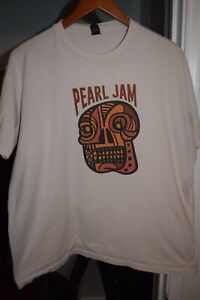 Pearl Jam 2018 OFF CENTERED LOGOS Tour Dates Concert t shirt XL Short Lg/XL
