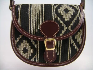 Genuine Leather girls shoulder bag, lining is with uneven patterns - Picture 1 of 6