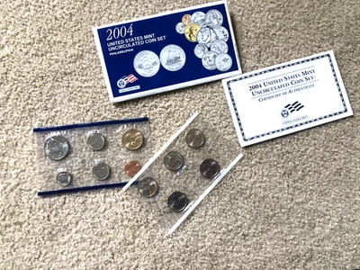 2004 US MINT UNCIRCULATED COIN SET PHILADELPHIA COA Nice condition - Image 1 of 4