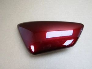 Triumph Thunderbird 1600 2014 8.241 km links unter Sitzverkleidung (14387) - Bild 1 von 5