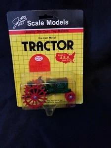 Scale Models 1/32 Green Tractor, 1st Edition, RARE NIB (Camp Courageous of Iowa) - Picture 1 of 5