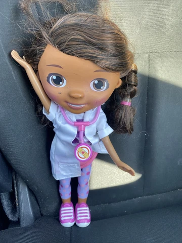 Disney Jr. Doc McStuffins Talking 11" Doll -Tested - Works Cover