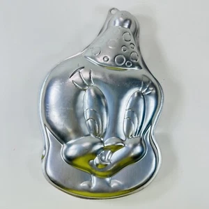 Wilton TWEETY Bird Birthday Hat Cake Pan Aluminum Baking Mold Candy #2105-3205 - Imagen 1 de 7
