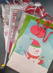Geschenktüten Weihnachtstasche Konvolut 40x30x12 cm, 9 Stück von Woolworth - Bild 1 von 14