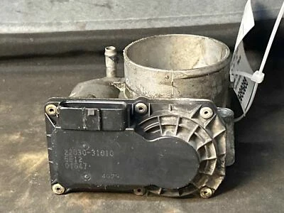 Fits 2003-09 TOYOTA 4RUNNER Throttle Body OEM:220300P010 Foto 1 de 4