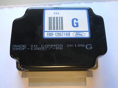 MÓDULO DE CONTROL EEC 2,5 L 1989 1990 FORD TAURUS Foto 1 de 2