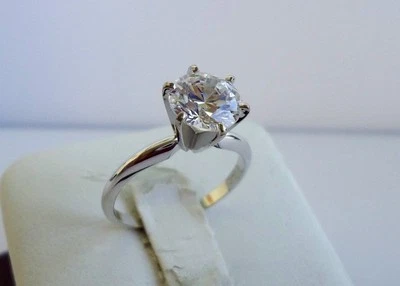 ANILLO SOLITARIO ORO BLANCO 14K CON DIAMANTE REDONDO CREADO EN LABORATORIO DE 3 QUILATES  Foto 1 de 4